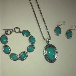 Set Of Accessories